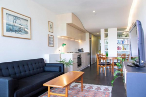 City apartment with Mountain views NISHI